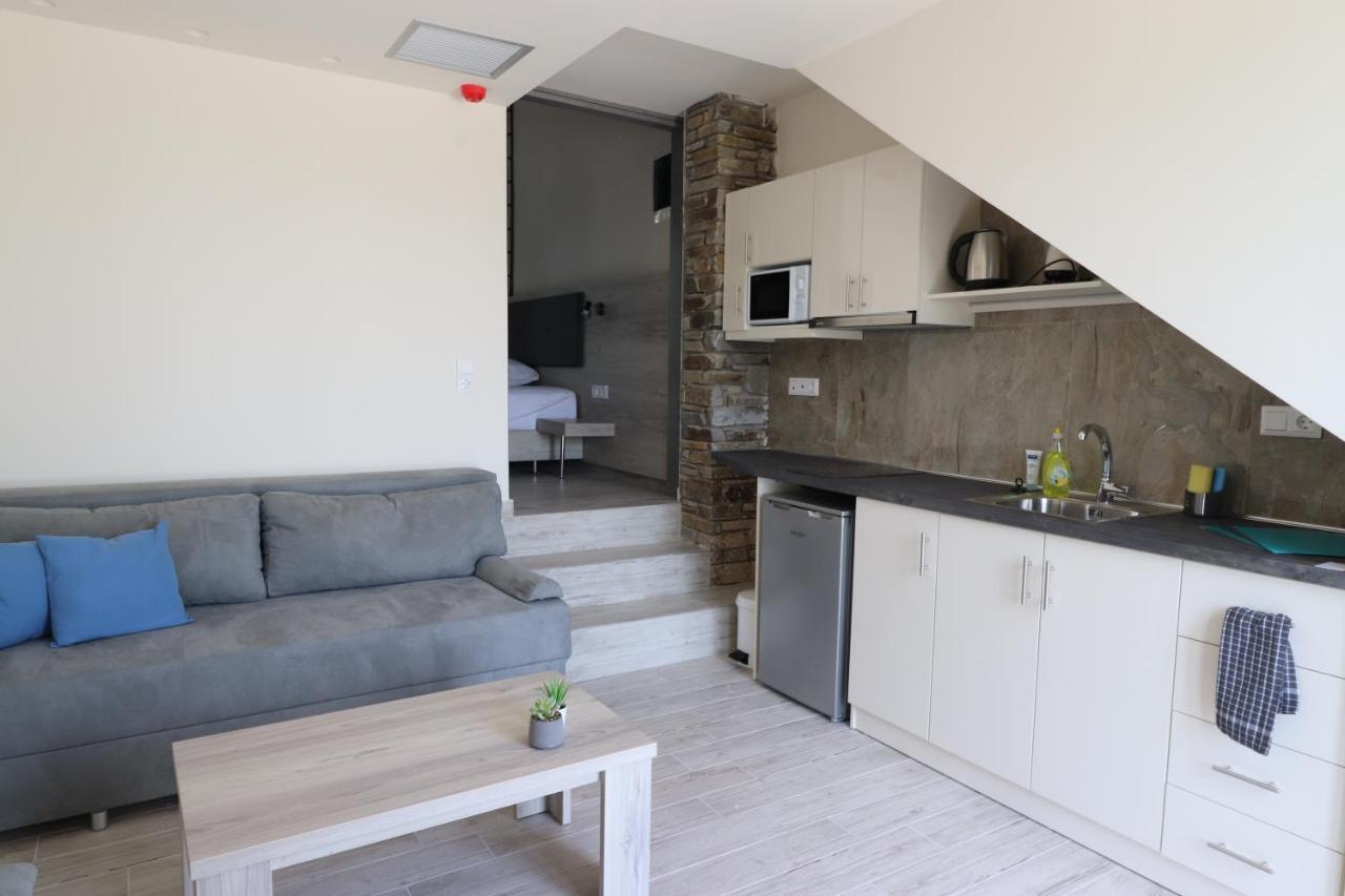 The Palms Novasithonia Apartman Vurvurú Kültér fotó