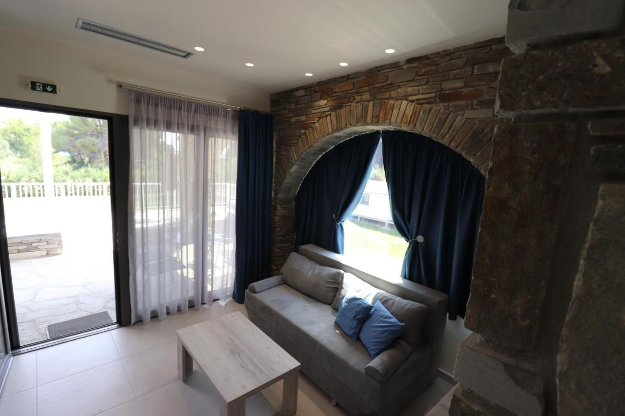 The Palms Novasithonia Apartman Vurvurú Kültér fotó